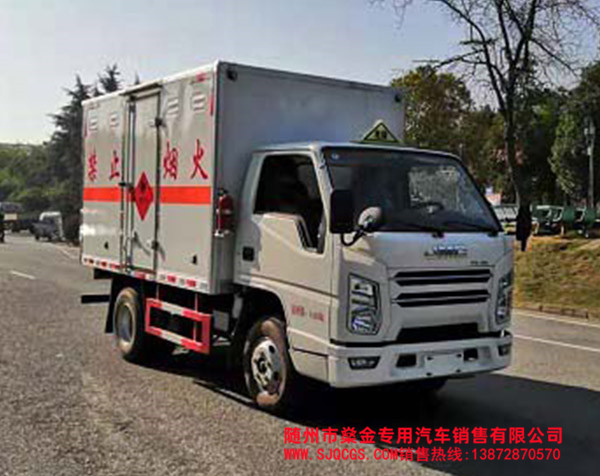 CLW5040XRQJ6型易燃?xì)怏w廂式運(yùn)輸